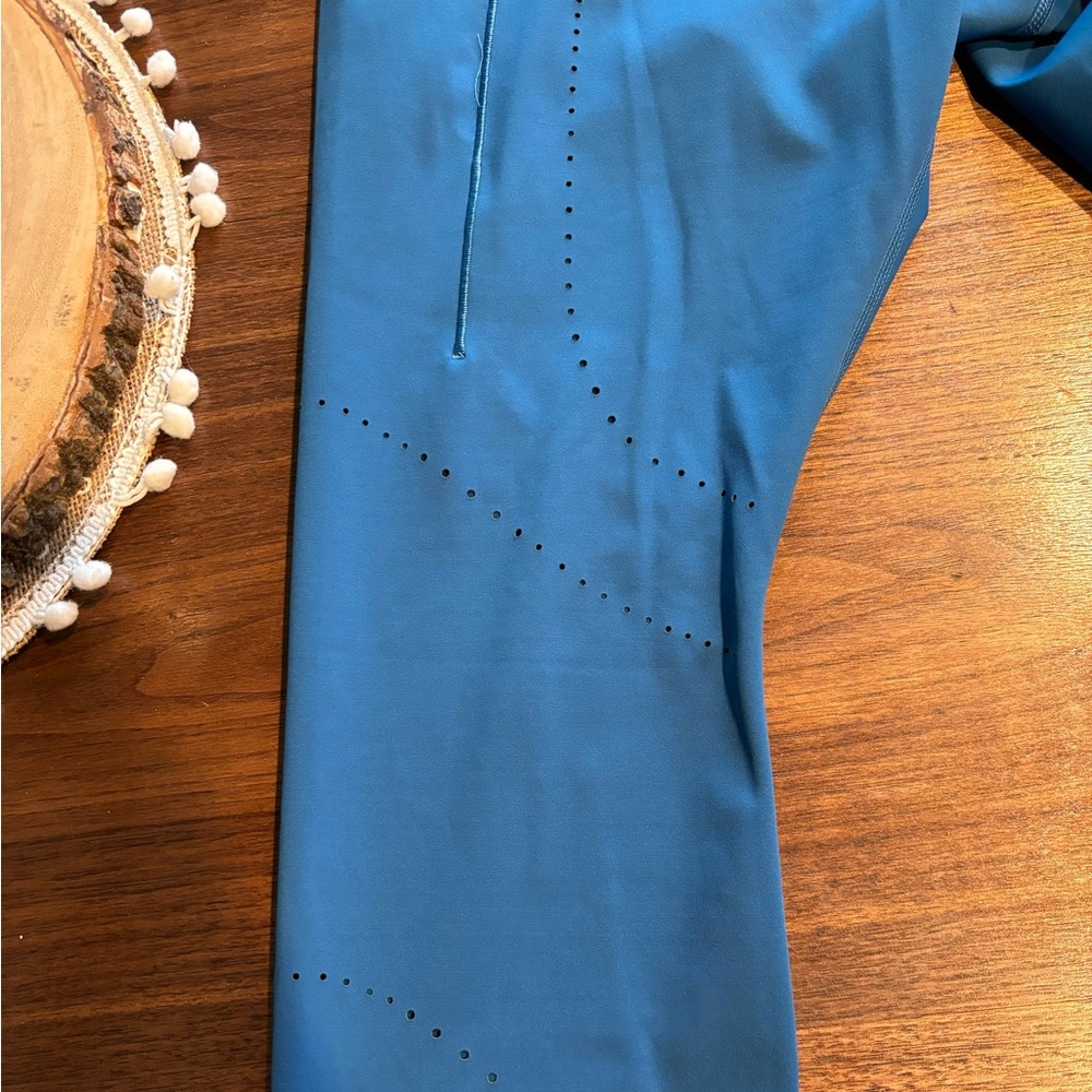 Brooks Method 3/4 Tights - Picture 3 of 5